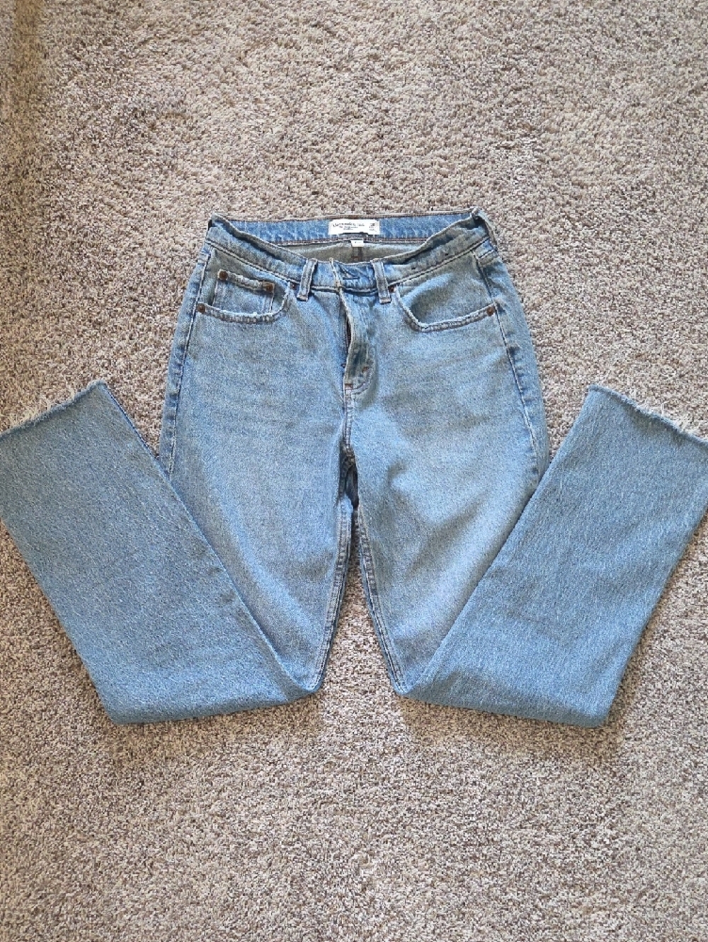Abercrombie & Fitch Light Blue Curve Love 90's Straight Leg Jeans - Picture 3 of 4